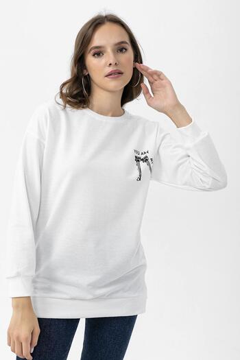 ŞİMAL Women's Back Print Detailed Side Slit Oversize Sweatshirt 255309