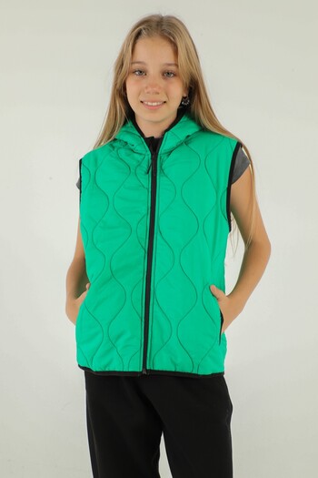 Black One Hooded Double Pocket Zipper Detailed Girl's Vest
