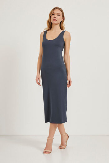 Arma Life Women's Basic Strap Soft Summer Smoked Long Dress