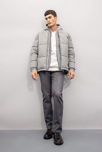 DeFacto Hooded Puffer Jacket with Zipper Pockets