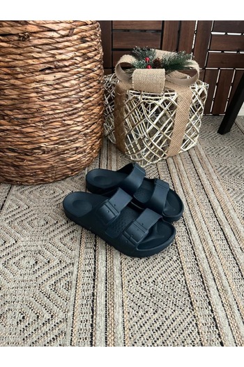 Behtah Kundura Narrow Mold Soft Sole Extra Light Water Resistant Garden Bathroom Pool Sea Beach Home Street Slippers
