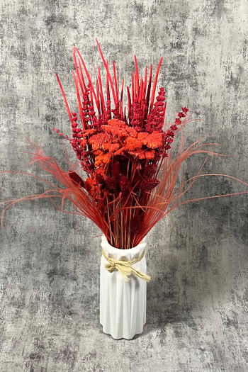 Goya Home Ruby Red Dry Flower Arrangement Gift Bouquet