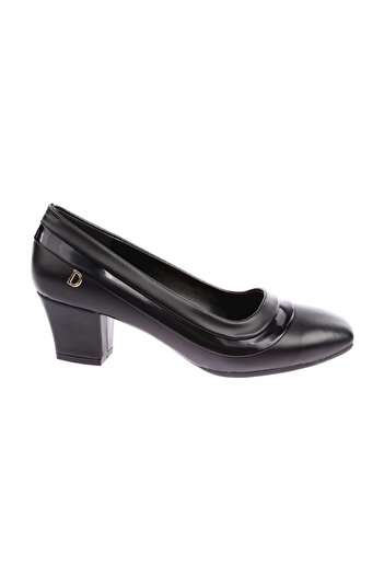 DGN Round Toe Heeled Shoes Black Laser 3492328