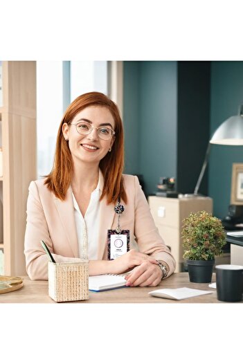 erorex حامل بطاقة هوية بحبل قابل للتعديل مع بكرات قابلة للسحب، مثالي للنساء والأطفال والمعلمين والممرضات