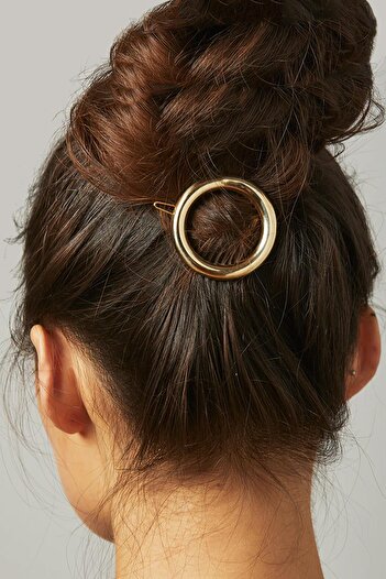 New Obsessions Bold Round Metal Clip Buckle