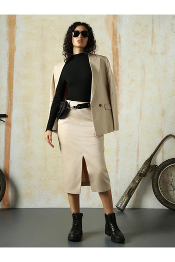 High Star By Styli Solid A-Line Skirt with Front Slit Detail