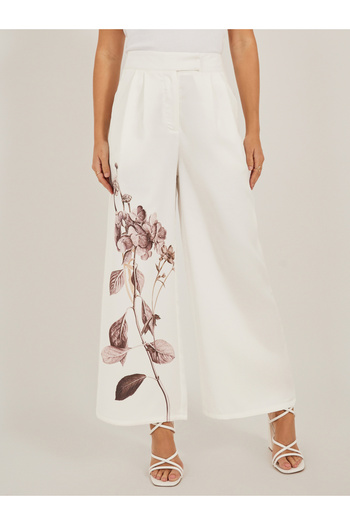 Styli Floral Print Pleated Wide Leg Pants