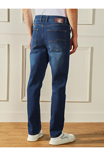 Dennis Lingo By Styli Mid Rise Straight Leg Low Fade Jeans