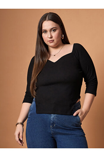Sassafras By Styli Plus Size Textured Rib Knit Sweetheart Neck Top
