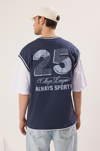 Trendyol Collection Indigo Printed - Λεπτομέρεια μανίκι Χοντρό βαμβακερό μπλουζάκι υπερμεγέθη TMNSS25TS00017
