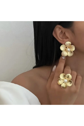 SE Jewellery Collection Selin Ersoy Gold Çiçek Motifli İnci Detaylı Zarif Kadın Küpe Yüzük Set Takı Seti