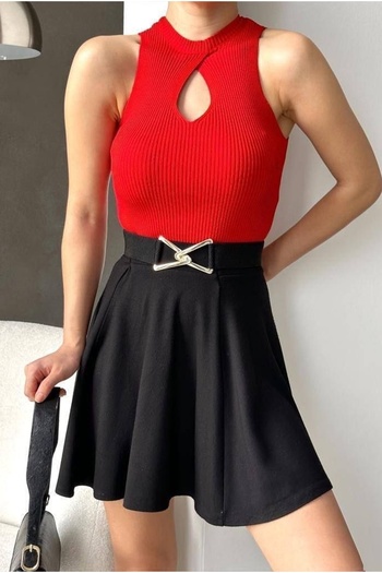 bayansepeti Red Knitwear Fabric Stand Collar Drop Low-Cut Detail Collar Basic Blouse 0285
