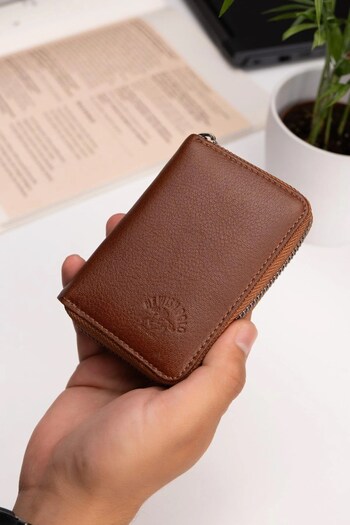 Newish Men's Tan Genuine Leather Wallet and Card Holder