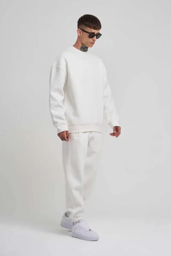 Giyimodam Unisex Crew Neck Three Thread Sweatshirt - White