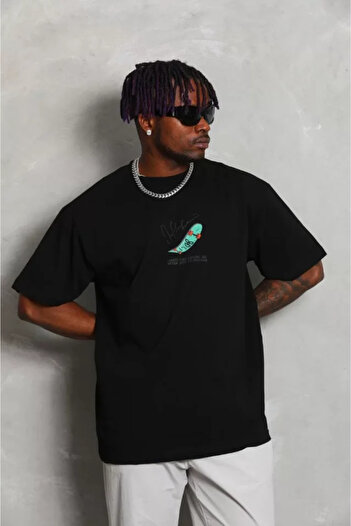 soonaksesuar Unisex Oversize εμπριμέ μπλουζάκι με λαιμόκοψη - Μαύρο