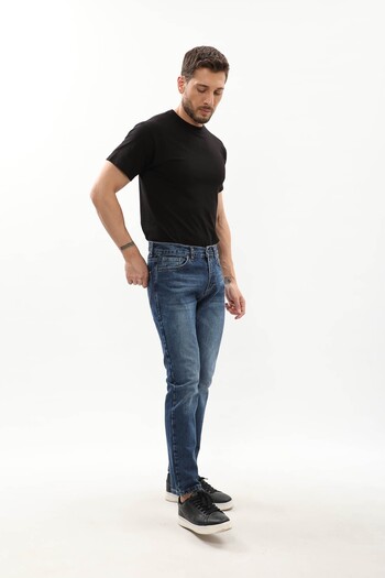 Bluewhite Men's Regular Fit Straight Jeans