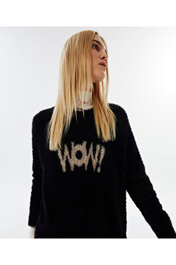 Twist Slogan Sweater