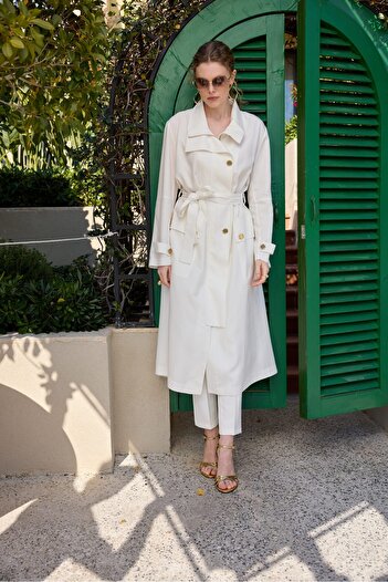 MissWhence Gold Button Detailed Overcoat