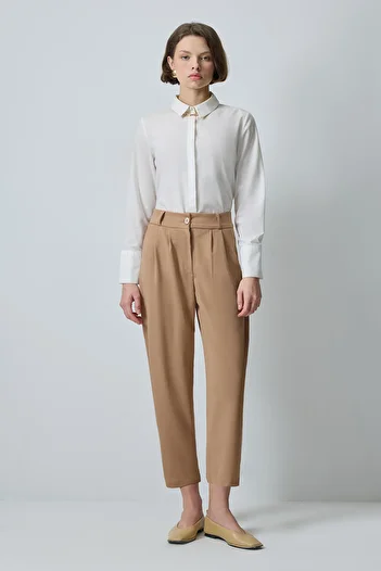 Touché Privé Double Pleated Loose Trousers