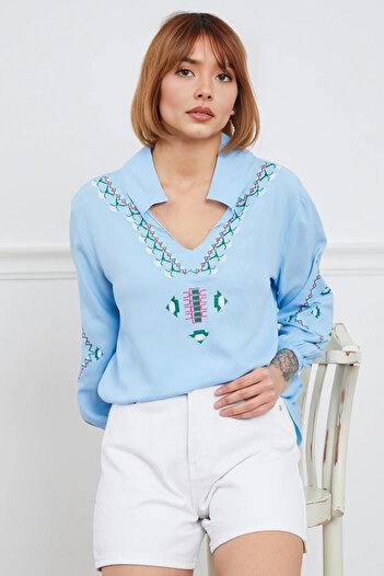 MODA Nakışlı Bluz | Mavi