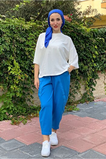 Moda Rosa 25Y7004 - إكرو - تي شيرت أساسي مقاس متوسط