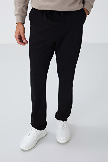 TOMMY LIFE Siyah Bağcıklı Cepli Standart Kalıp Klasik Paça Erkek Eşofman Alt - 84682
