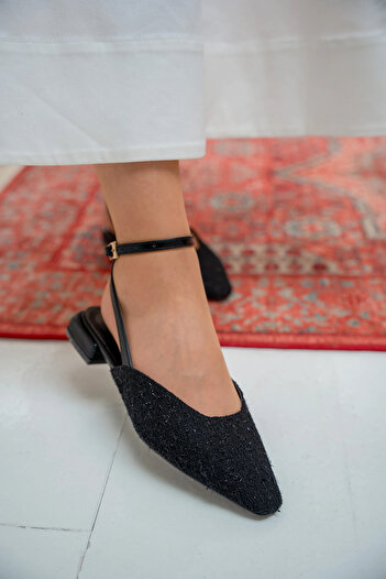 LAMİNTA Owen Black Tweed Low Heeled Ankle Lace-Up Women's Babet