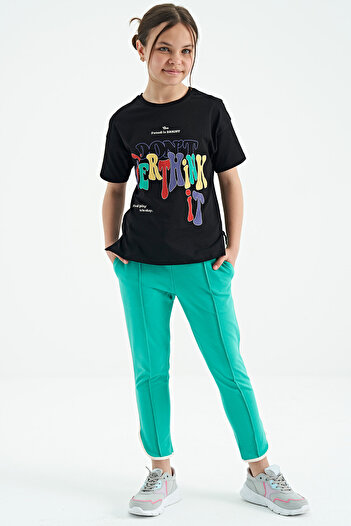 TOMMY LIFE Deniz Yeşili Biye Detaylı Bağcıklı Ön Nevürlü Geniş Paçalı Kız Çocuk Eşofman Altı - 75124