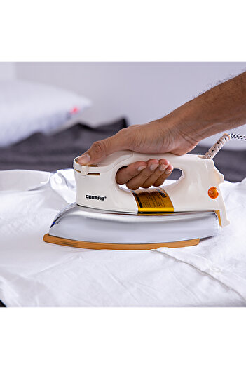 Geepas GDI2771 1200W Automatic Dry Iron - Automatic Dry Iron -  Durable Teflon Plated Sole Plate