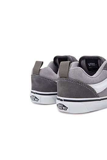 Vans Knu Skool Unisex Çocuk Günlük Ayakkabı VN000CYUI5G1 Renkli