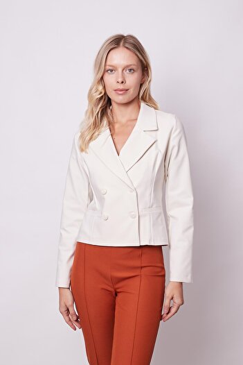 Jument Women's Collared Pocket Long Sleeve Double Breasted Blazer Jacket and Cream