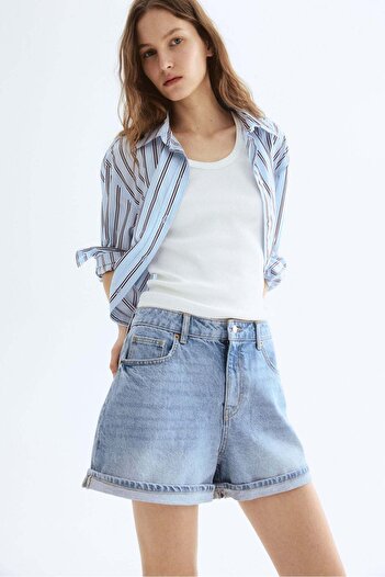 H&M High-waisted denim shorts