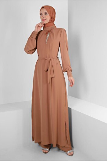 Alvina STONE BROOCH DETAILED BELLOWED PANT SUIT 43516