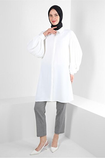 Alvina PLEATED TUNIC WITH HANDLE AND BROOCHE DETAIL 43514