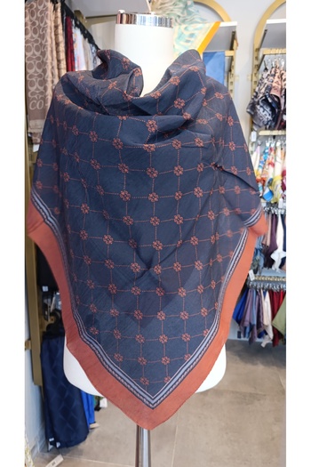 Loryan Diamond Pi̇eno Scarf