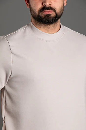 ZEKİ ÖZER Zeki Özer Men's Gray Half-Neck Soft T-Shirt