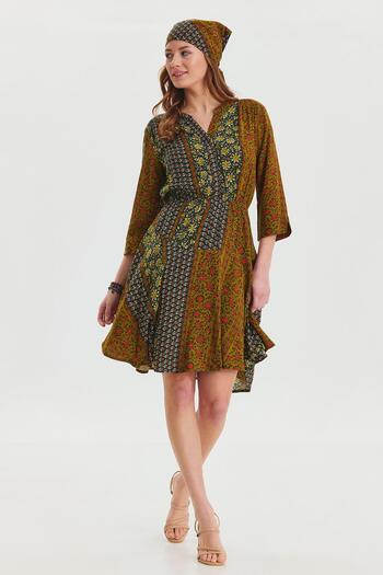 Los banditos Judge Collar Button Detailed Midi Dress