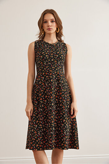 Olalook Rochie neagră evazată cu buzunar floral pentru femei ELB-19000480