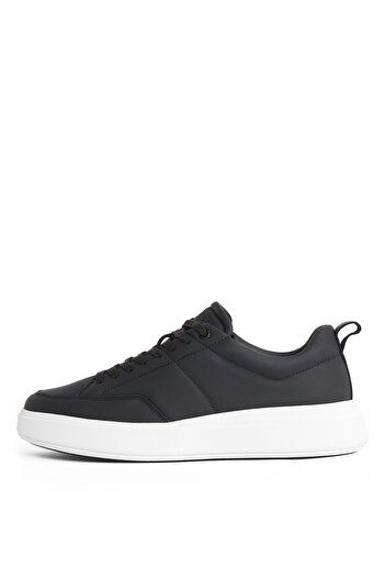 Calvin Klein Černé pánské tenisky - Calvin Klein Low Top Lace Up Basket Pad