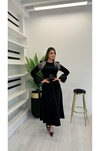 White Corner 2389 Blows Dress over Jacket Suit