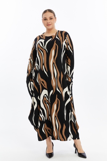 THE CABIN Women's Plus Size Jumbo Long Sleeve Designer Dress