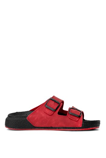 Pierre Cardin Women's Red Flat Slippers Pc-7410