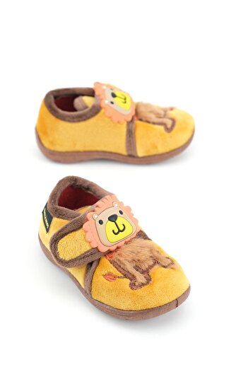 GEZER Soft Winter Slippers with Lion Figure