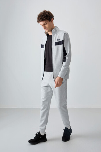 AIR JONES Gray Surface Textured Standard Fit Embroidered Men's Tracksuit Set - 85248