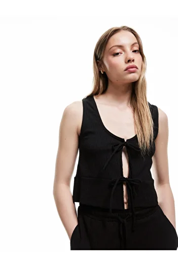 Koton Tie Detailed Wrapped Sleeveless Crew Neck Blouse