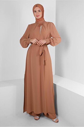 Alvina STONE BROOCH DETAILED BELLOWED PANT SUIT 43516