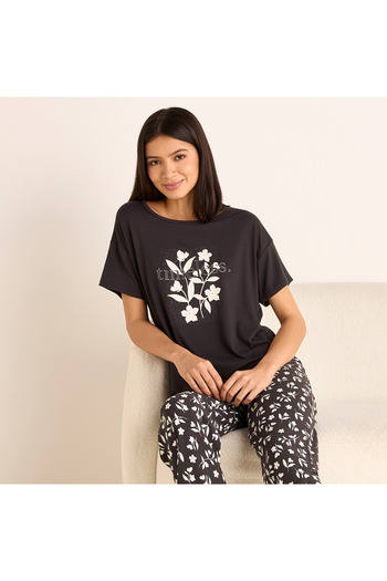 FAV Floral Print Round Neck T-shirt and Pyjama Set