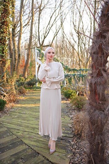 Nissra Ankanoor Light Beige Pleated Skirt Suit Anka 255076