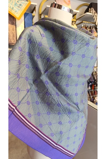 Loryan Diamond Pi̇eno Scarf