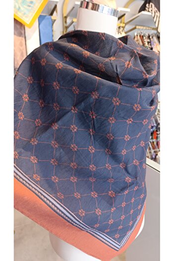 Loryan Diamond Pi̇eno Scarf